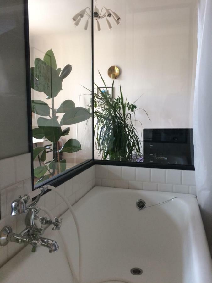 Sunrise Apartment In The Quiet Centre Riga Exterior foto